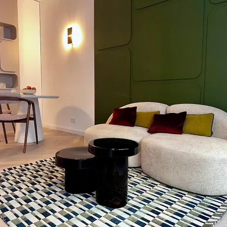 Apartment Berlioz - Splendid In Center